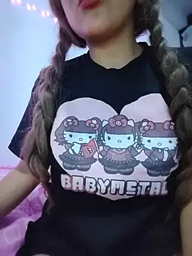 Snapshot of airamoon chatting on 6, 11, 2025 airamoon online show from 6, 11, 2025