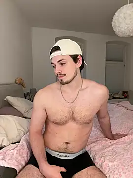 Snapshot of xlucax chatting on 7, 1, 2026 xlucax online show from 7, 1, 2026