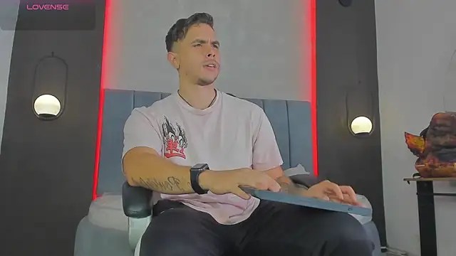 Snapshot of Liam_walk_ chatting on 29, 3, 2026 Liam walk online show from 29, 3, 2026