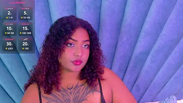 Snapshot of Cristal-Jonnes chatting on 16, 9, 2025 Cristal-Jonnes online show from 16, 9, 2025