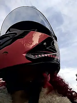 Pamelamiler   online show from 15, 10, 2025