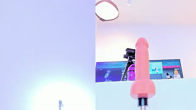 maily zanss online show from 17, 2, 2026