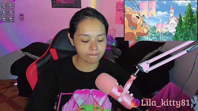 Snapshot of lila_kitty81 chatting on 28, 10, 2025 lila kitty81 online show from 28, 10, 2025