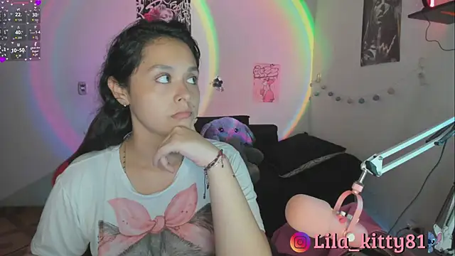 Snapshot of lila_kitty81 chatting on 12, 11, 2025 lila kitty81 online show from 12, 11, 2025