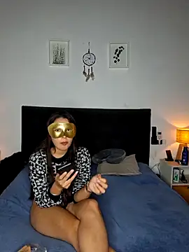 Mar Linn online show from 8, 11, 2025