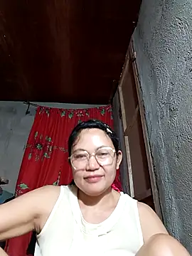 Everleigh mom online show from 23, 10, 2025