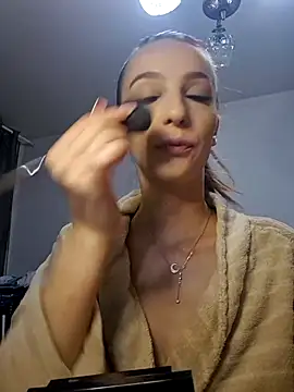 MoonedByEva online show from 22, 10, 2025