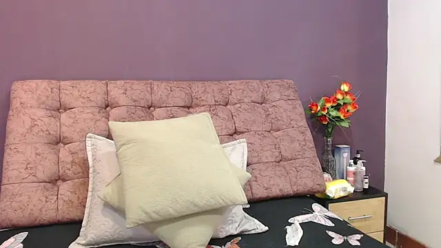 KateWelsin online show from 18, 10, 2025