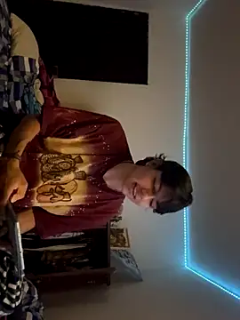 Snapshot of alandelrey57 chatting on 10, 9, 2025 alandelrey57 online show from 10, 9, 2025