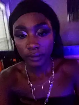 Lsnickykhanyile online show from 5, 12, 2025