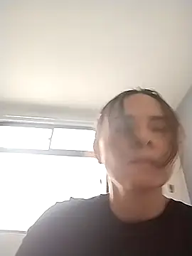 Cami Konor online show from 12, 9, 2025