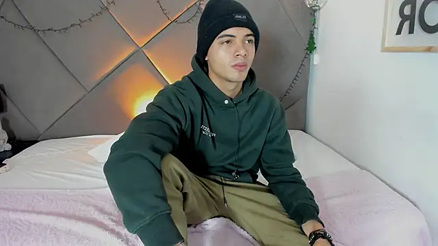 andrew colleman online show from 17, 12, 2025