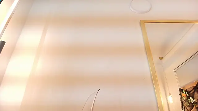 zarah andrew   online show from 14, 10, 2025