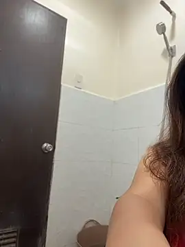 Snapshot of ashleygrahamts chatting on 2, 11, 2025 ashleygrahamts online show from 2, 11, 2025