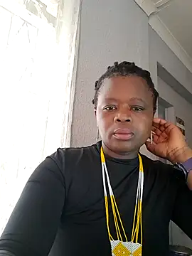 Snapshot of cairococo chatting on 24, 9, 2025 cairococo online show from 24, 9, 2025