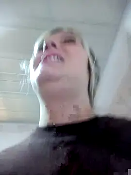 Snapshot of Fernandar2025 chatting on 13, 10, 2025 Fernandar2025 online show from 13, 10, 2025