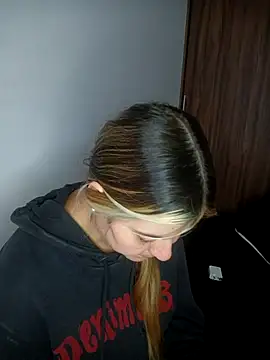 Snapshot of Fernandar2025 chatting on 14, 10, 2025 Fernandar2025 online show from 14, 10, 2025