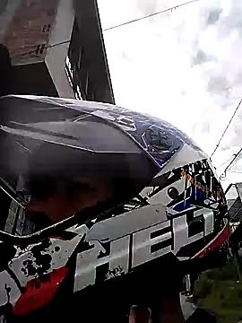 Snapshot of Fernandar2025 chatting on 15, 11, 2025 Fernandar2025 online show from 15, 11, 2025