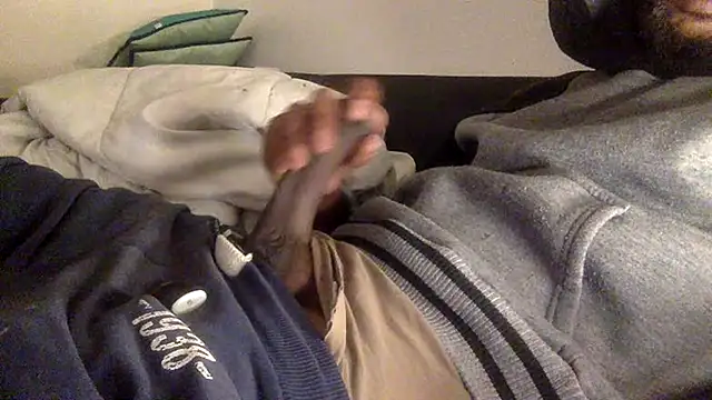 Snapshot of blacko588 chatting on 18, 12, 2025 blacko588 online show from 18, 12, 2025