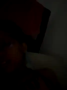 Snapshot of Valen1800 chatting on 16, 11, 2025 Valen1800 online show from 16, 11, 2025