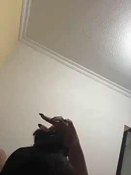 Snapshot of Valen1800 chatting on 22, 11, 2025 Valen1800 online show from 22, 11, 2025