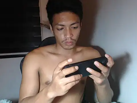 Asian gregor online show from 11, 11, 2025