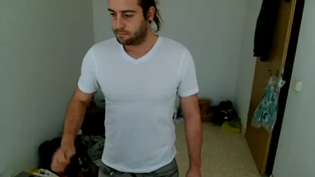 Snapshot of hei_69 chatting on 21, 10, 2025 hei 69 online show from 21, 10, 2025