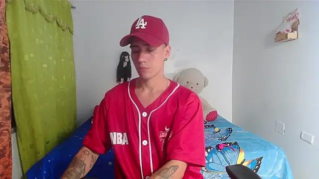 Snapshot of kilyan--x_x chatting on 23, 9, 2025 kilyan--x x online show from 23, 9, 2025