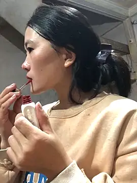 Maymay97 online show from 8, 11, 2025