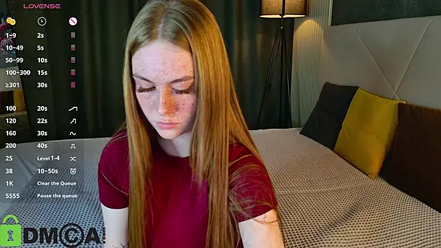 Snapshot of Roxy_Sunnny chatting on 23, 10, 2025 Roxy Sunnny online show from 23, 10, 2025