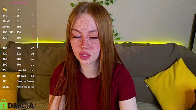 Snapshot of Roxy_Sunnny chatting on 18, 11, 2025 Roxy Sunnny online show from 18, 11, 2025