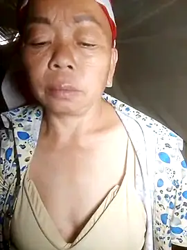 Snapshot of VangLe73 chatting on 23, 9, 2025 VangLe73 online show from 23, 9, 2025