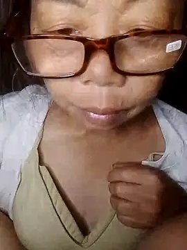 Snapshot of VangLe73 chatting on 25, 9, 2025 VangLe73 online show from 25, 9, 2025