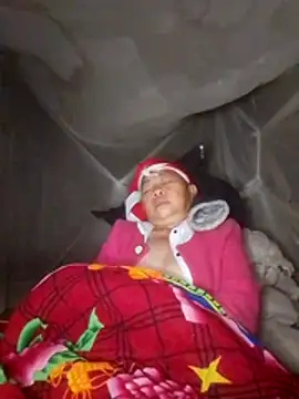 Snapshot of VangLe73 chatting on 5, 11, 2025 VangLe73 online show from 5, 11, 2025