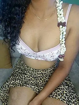 Tamilpallavi online show from 17, 12, 2025