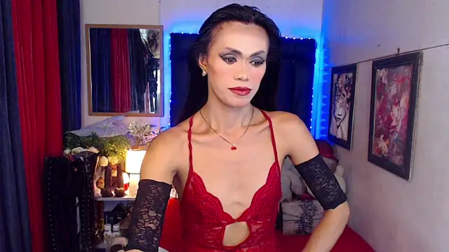 Ivory katt online show from 5, 10, 2025