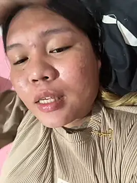 pinay tynee online show from 16, 10, 2025