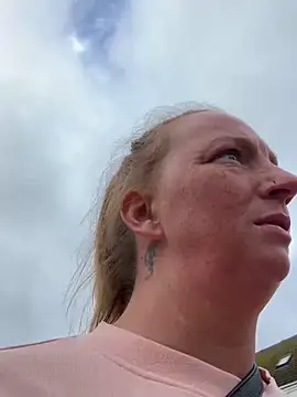 JustYourNormalCouple online show from 20, 10, 2025