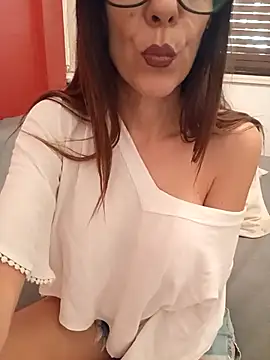 Esmeralda passion online show from 31, 10, 2025