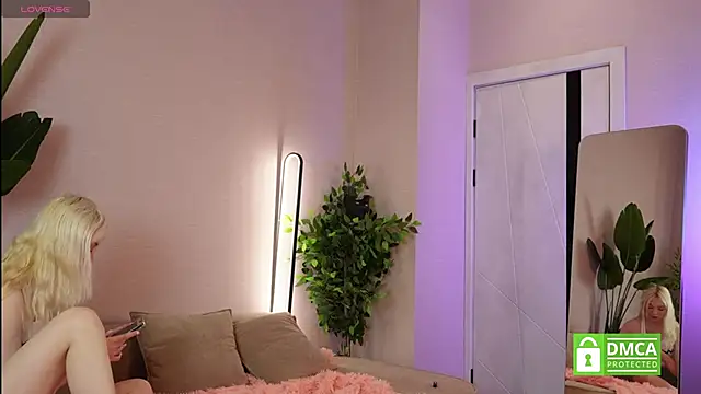 Miya Nelson online show from 20, 9, 2025