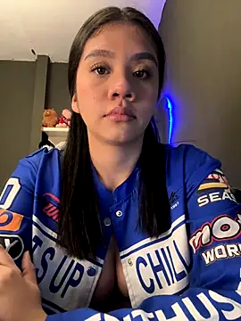 Snapshot of alhaana_ chatting on 1, 11, 2025 alhaana online show from 1, 11, 2025