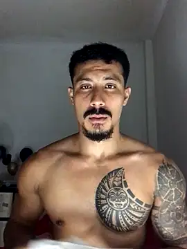 Owenferrara online show from 23, 11, 2025