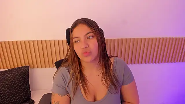 OliviaSweett online show from 30, 10, 2025