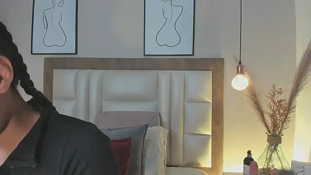 LunaAspen  online show from 5, 11, 2025