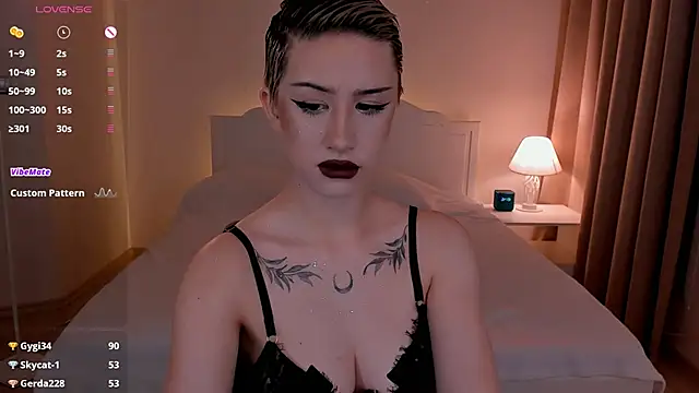 Snapshot of Necucub chatting on 8, 11, 2025 Necucub online show from 8, 11, 2025