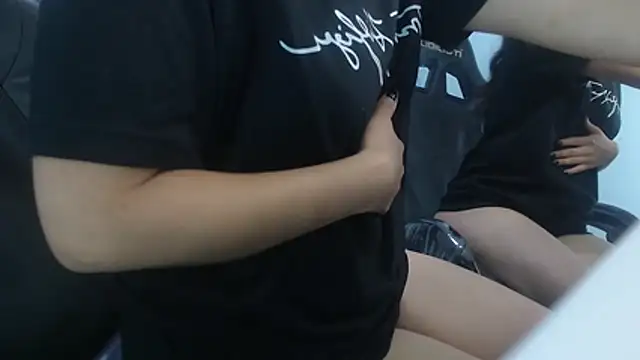 Snapshot of victoria_hernandez_t_ chatting on 17, 2, 2026 victoria hernandez t online show from 17, 2, 2026