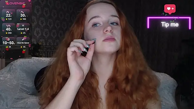 LunaSweet18 online show from 10, 9, 2025