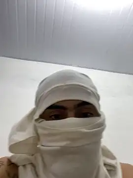 Lucasmachonovinho online show from 2, 2, 2026