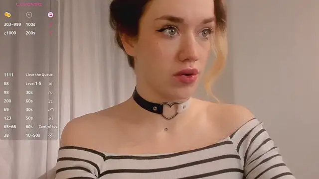 Snapshot of DiscoPotato chatting on 23, 11, 2025 DiscoPotato online show from 23, 11, 2025