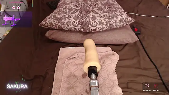 Snapshot of M_I_L_F_A chatting on 5, 10, 2025 M I L F A online show from 5, 10, 2025